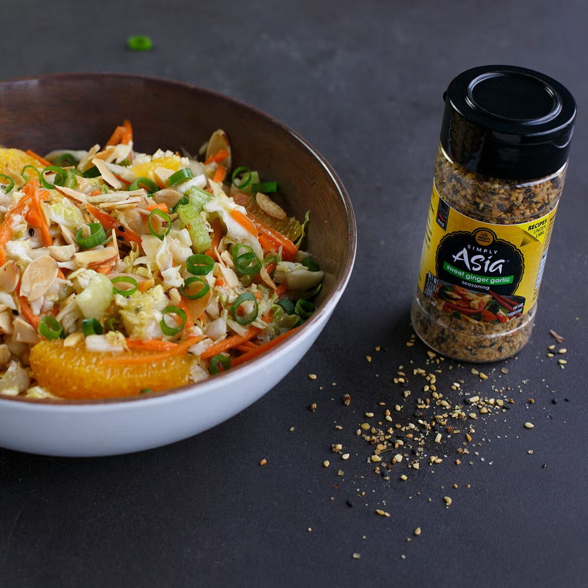 Simply Asia Seasoning with Sweet Ginger and Garlic 340g