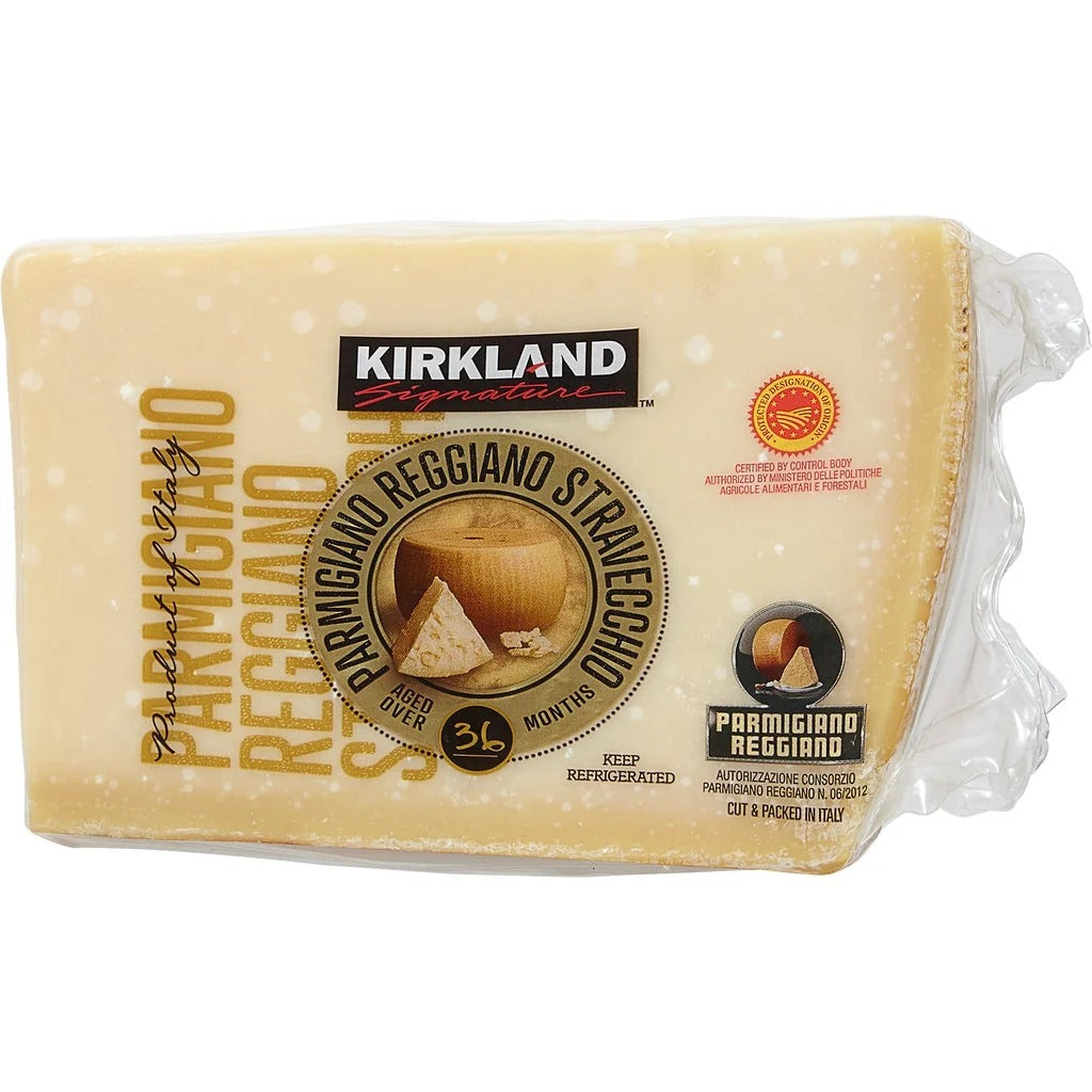 Kirkland Signature Parmigiano Reggiano Stravecchio 680g
