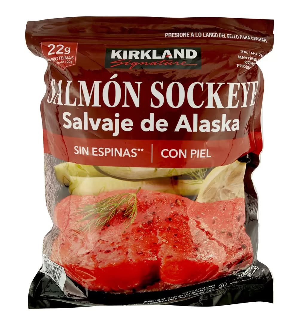 Kirkland Signature Wild Alaskan Salmon (1.36 kg)